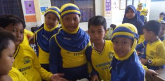 Mengasah Kreativitas Dan Kepedulian Kepada Lingkungan