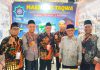 Sekretaris PP Muhammadiyah Sekaligus Menteri Mendikdasmen Kunjungi Stand Masjid At-Taqwa Jati Kulon di CRM Awards Banjarmasin