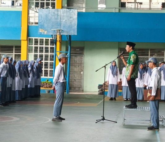 AUM Pendidikan se-Kudus Gelar Apel Serentak Peringati Milad ke-113 Muhammadiyah