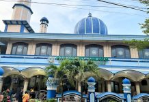 Masjid Makmur Memakmurkan, Semarak Pengajian Subuh Ceria: Tausiyah, Pengobatan Gratis, dan Sarapan Bersama