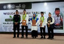 Ustadz M. Noor Ridhollah Raih Wisudawan Terbaik Sekolah Tabligh PWM Jawa Tengah