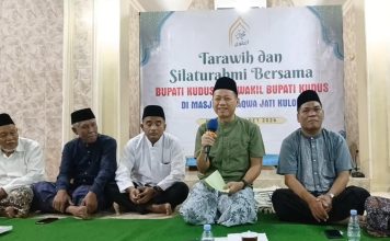 Tarawih dan Silaturahmi Bersama Bupati dan Wakil Kudus Berlangsung Khidmat