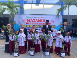 Filosofi Menanam Masa Depan Warnai MATAMUDA MI Muhammadiyah Al Tanbih, Langkah Nyata Menuju Sekolah Adiwiyata Nasional