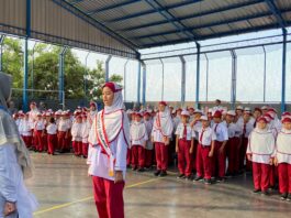 Semangat Kemerdekaan Membara, MI Muhammadiyah 1 Kudus Gelar Upacara HUT ke-81 RI