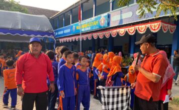 Jalan Sehat Meriahkan Milad ke-33 MI Muhammadiyah Bae Kudus