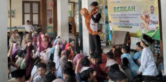 BERKAH di SD Muhammadiyah 1 Kudus, Siswa Belajar Berbagi dan Peduli Sesama