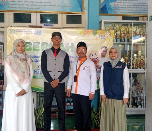 Cinta Rasul, Peduli Sesama: SD Muhammadiyah 1 Kudus Ajak Siswa Teladani Akhlak Nabi dan Peduli Korban Bencana NTT