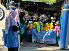 Jalan Sehat Gebyar Milad Ke-72 TK ABA 2 Kudus Meriah, Semangat Cetak Generasi Islami Menggema