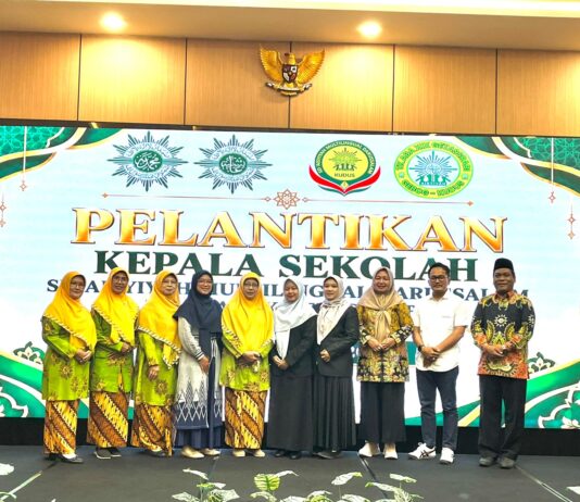 Pelantikan dan Serah Terima Jabatan, SD Aisyiyah Multilingual Darussalam dan TK ABA XIX Getasrabi Miliki Kepemimpinan Baru