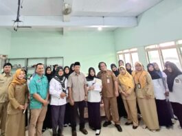 Perkuat Kompetensi Siswa, SMA Muhammadiyah Kudus dan UPTD BLK Gelar Pelatihan Pengolahan Ikan