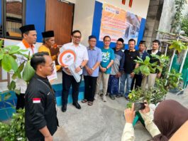 Lazismu Kudus dan PT Sukun MC Wartono Resmikan Bantuan Bedah Rumah untuk Guru Ngaji